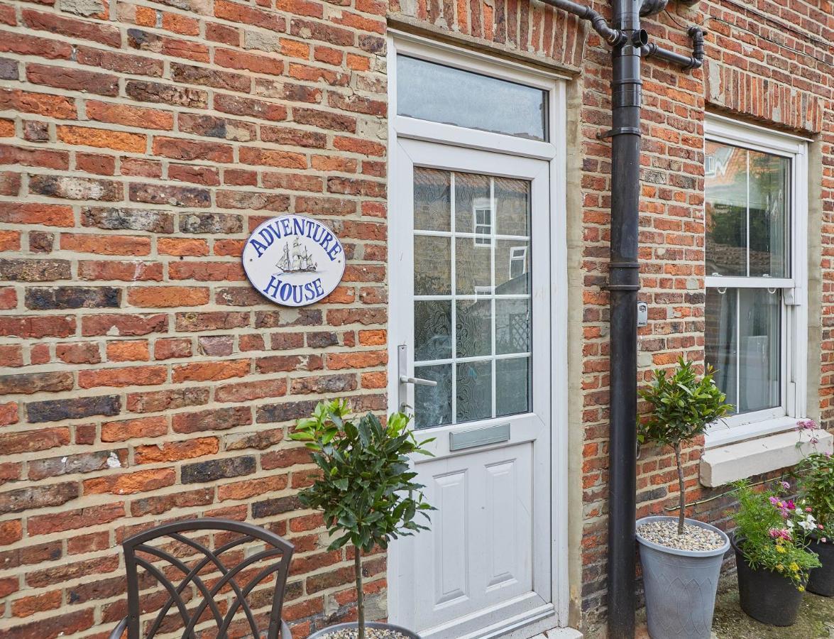 Host & Stay - Adventure House Whitby Exterior photo